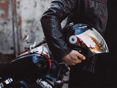 What all basic motorcycle accessories should a rider have