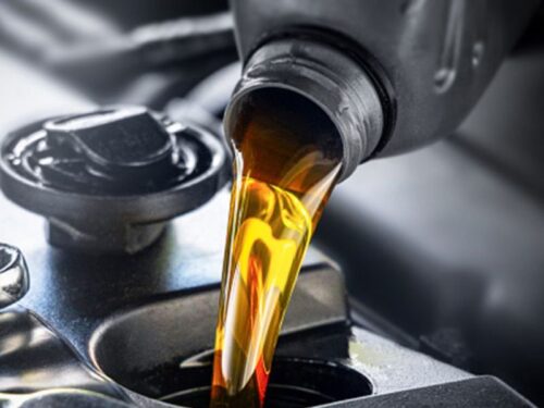 everything you need to know about motorcycle engine oil explained