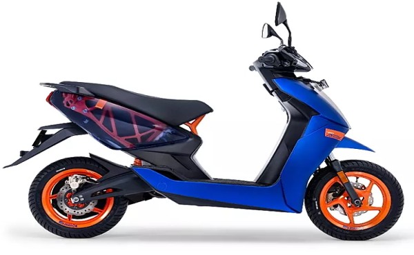 Top 10 electric scooters with the highest range in India - Ather 450 Apex