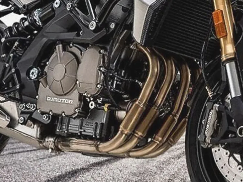 Inline 4 motorcycle engine