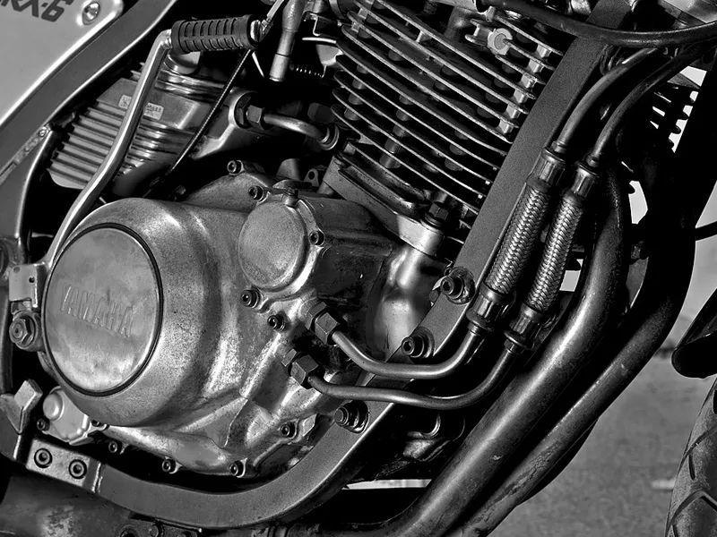 Single cylinder