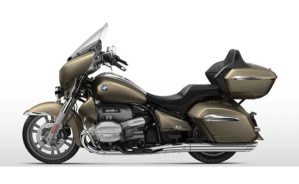 BMW R18 TRANSCONTINENTAL-4 BMW R18 Transcontinental – classic touring cruiser with premium comfort.