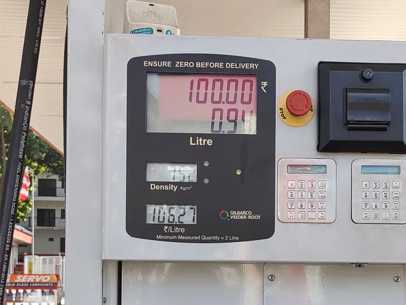 Fuel density indicator of petrol in India