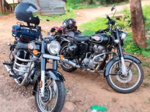 Ride with a pillion or without a pillion which is best for a bike trip in India