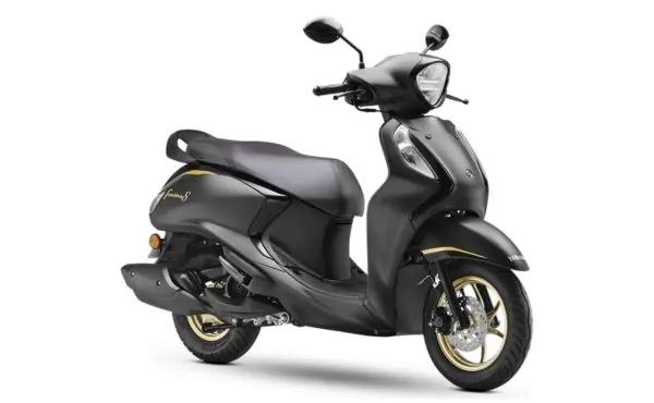 yamaha fascino 125 with MATTE BLACK - SPL color yamaha fascino 125 with MATTE BLACK - SPL color